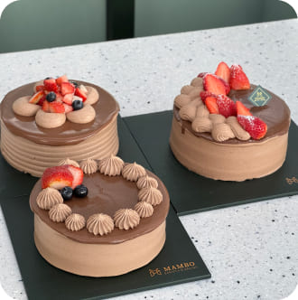 라즈베리 가나슈 케이크 이미지